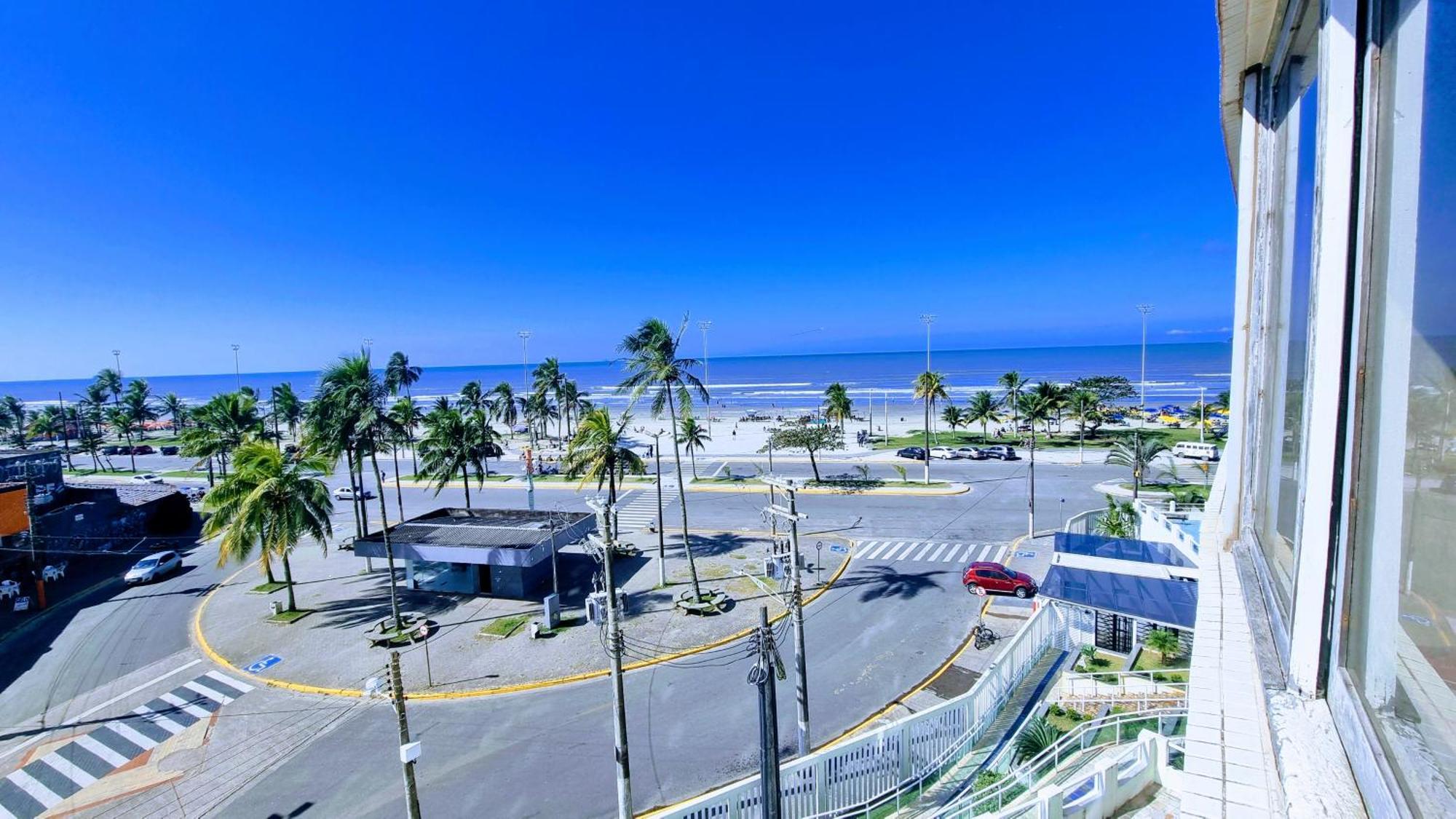 Apto Em Frente Ao Mar - Predio Redondo Peruibe Luaran gambar